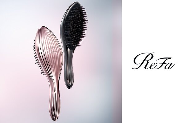 天然毛でみがく「ReFa AILE BRUSH RAY（リファエールブラシレイ