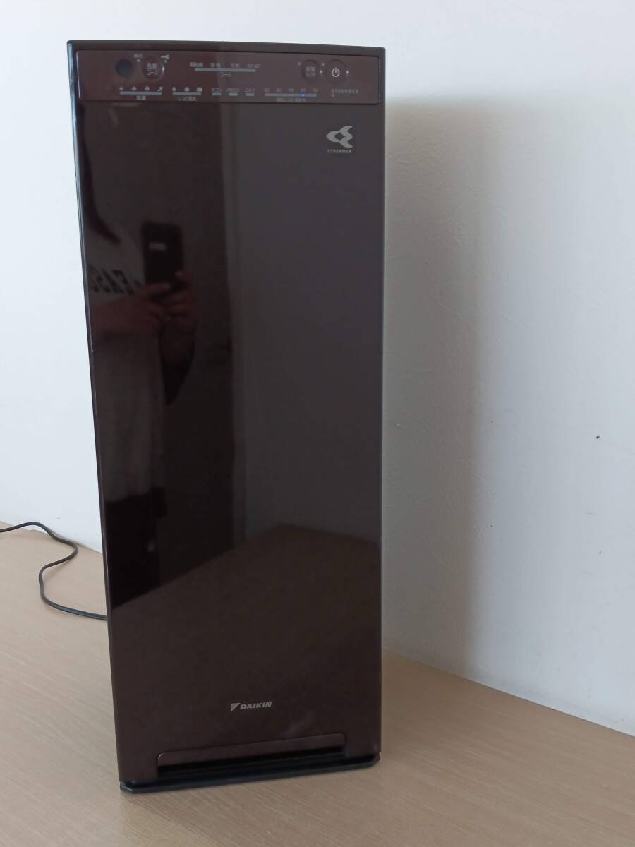 Yahoo!オークション -「ダイキン 空気清浄機 mck55」の落札相場・落札価格