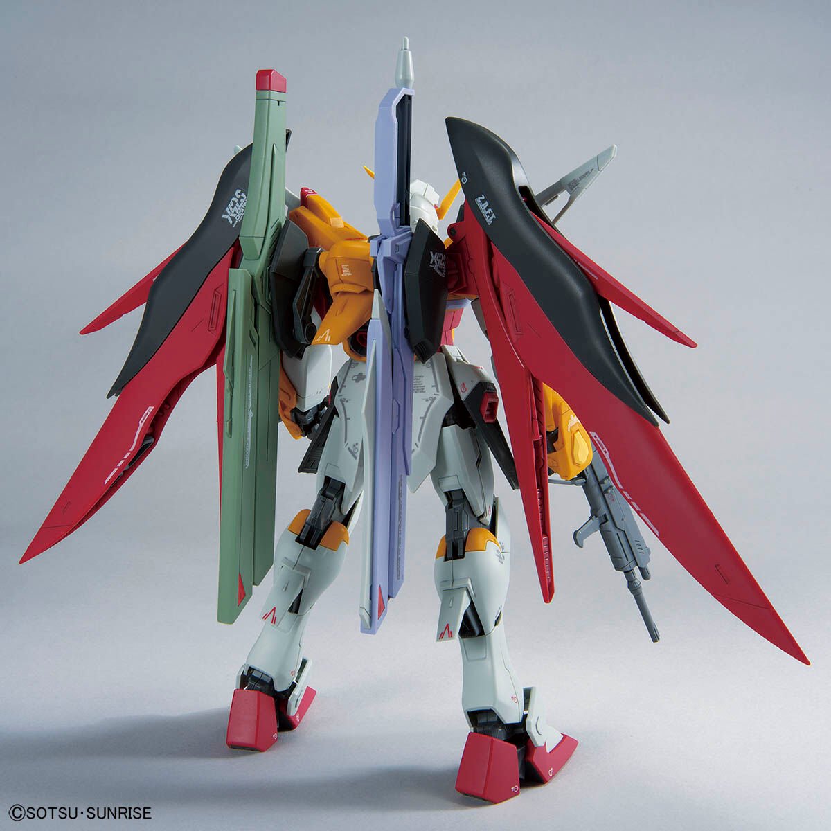 MG 1/100 ガンダムベース限定 デスティニーガンダム (ハイネ専用機