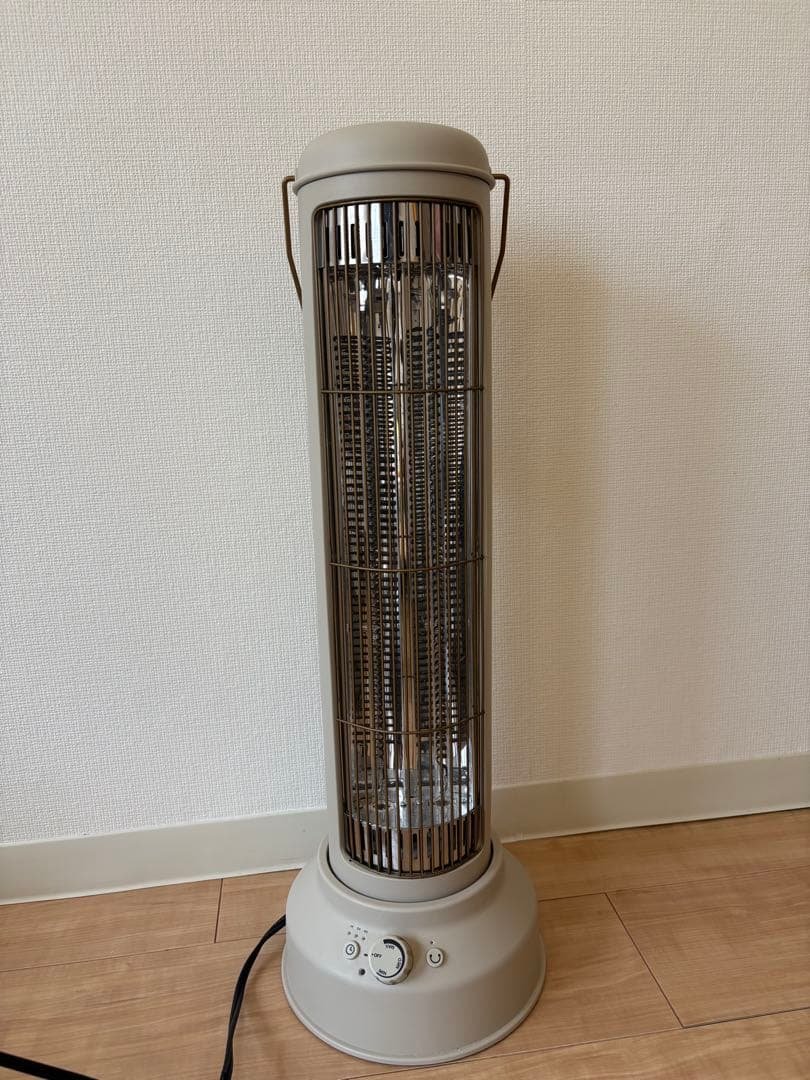 BRUNO タワー型赤外線ヒーター 長期保証付 遠赤外線ヒーター「ノスタルストーブ」（暖房器具/オイルヒーター