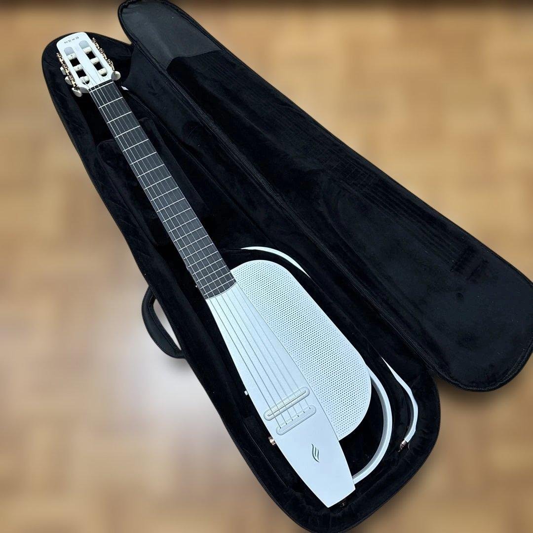 Enya NEXG 2N クラシックギター　エレガット　各種備品、新品弦付属 ENYA NEXG 2: Smart Silent Travel Guitar with Looper