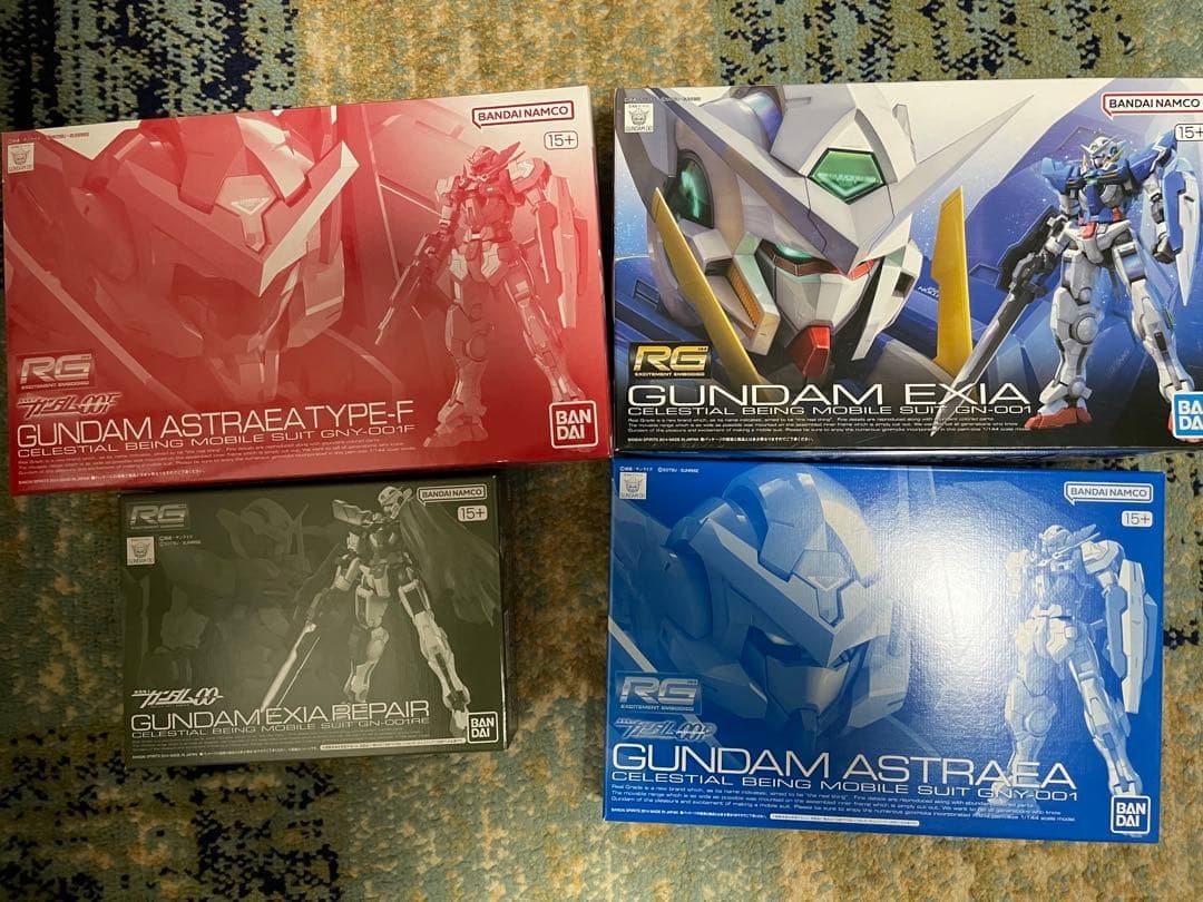 RG ガンプラセット エクシア、アストレアタイプF、アストレア&リペアパーツ RG 1/144 ガンダムエクシア用 ガンダムアストレアパーツセット