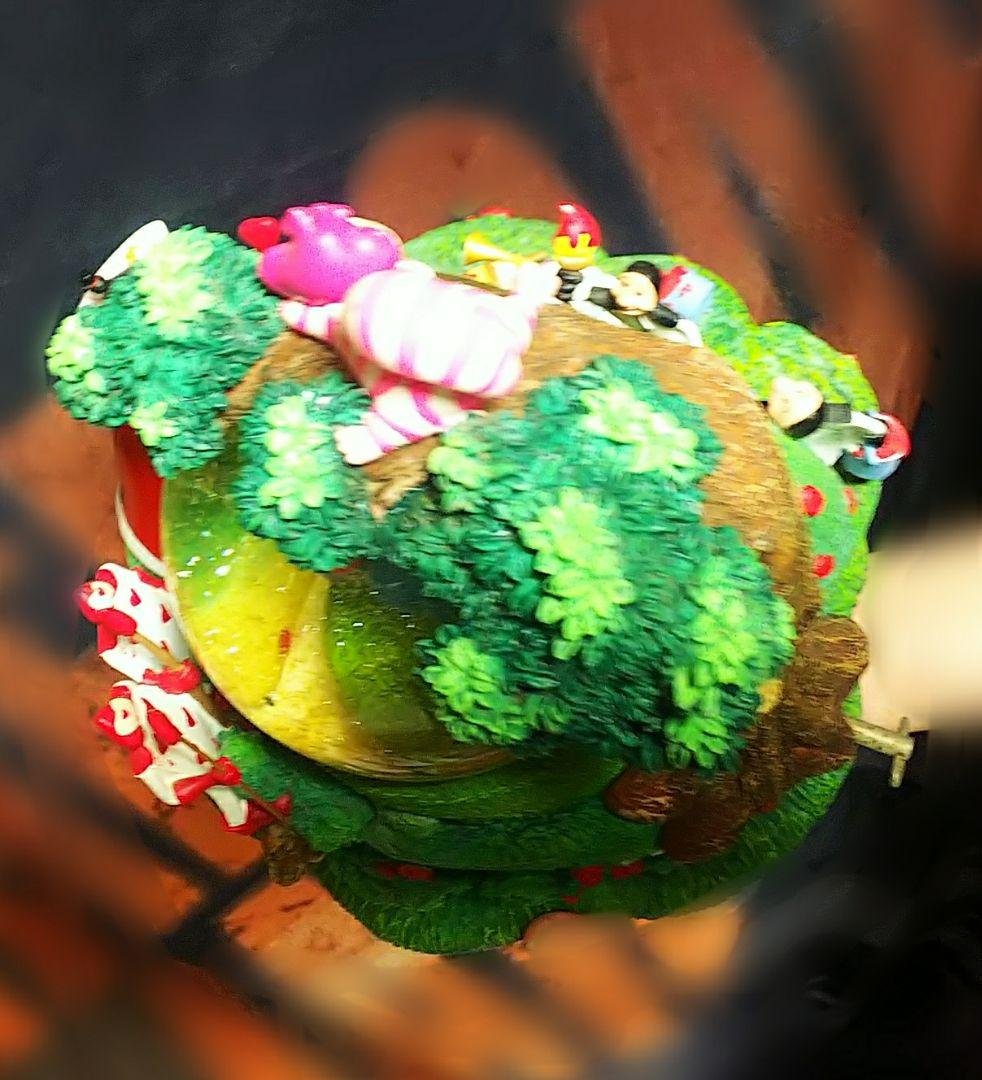 不思議の国のアリス】激レア スノーグローブ オルゴール